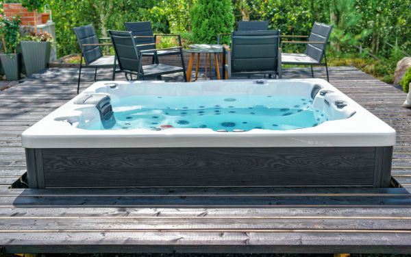 Spa Deck Remodeling in Antioch